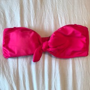 Victoria’s Secret strapless bikini top